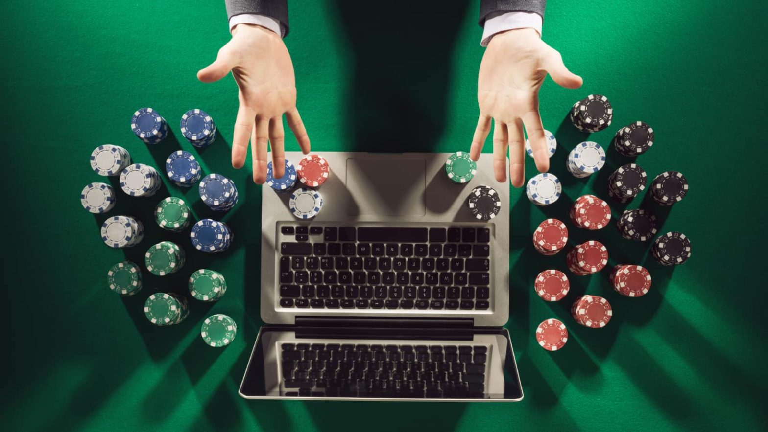 How Artificial Intelligence Is Transforming Online Casinos
